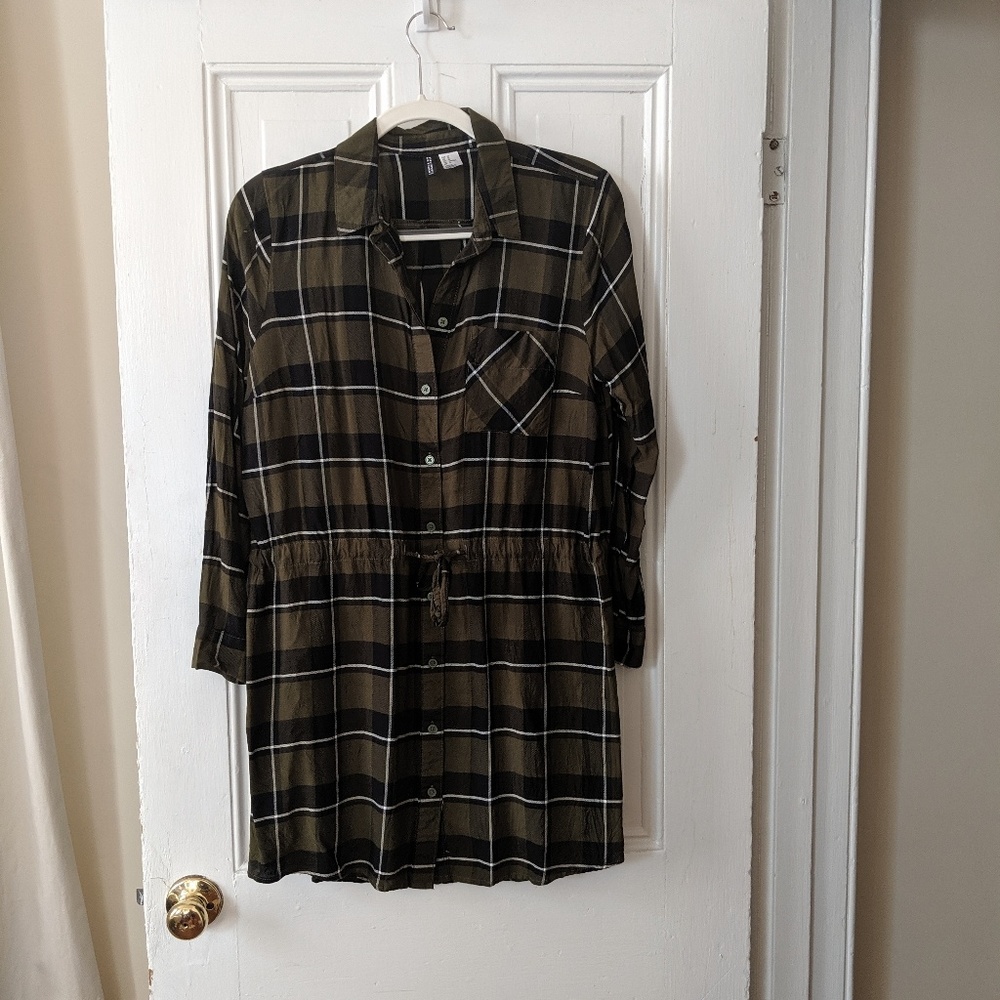 Long sleeve plaid dress